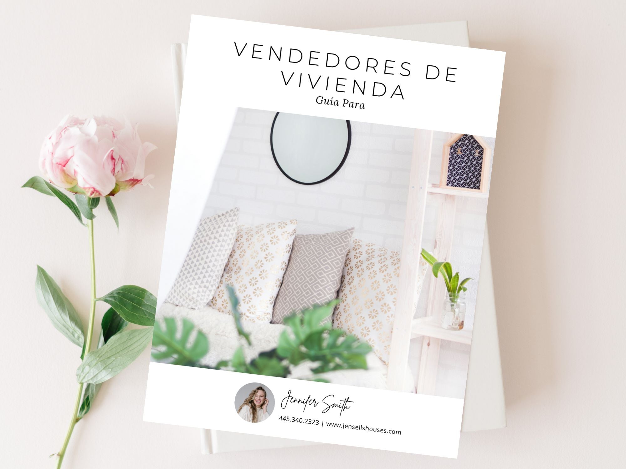 Spanish Seller Guide - Empower sellers with a comprehensive guide providing step-by-step instructions and valuable insights in Spanish for navigating the real estate selling process.