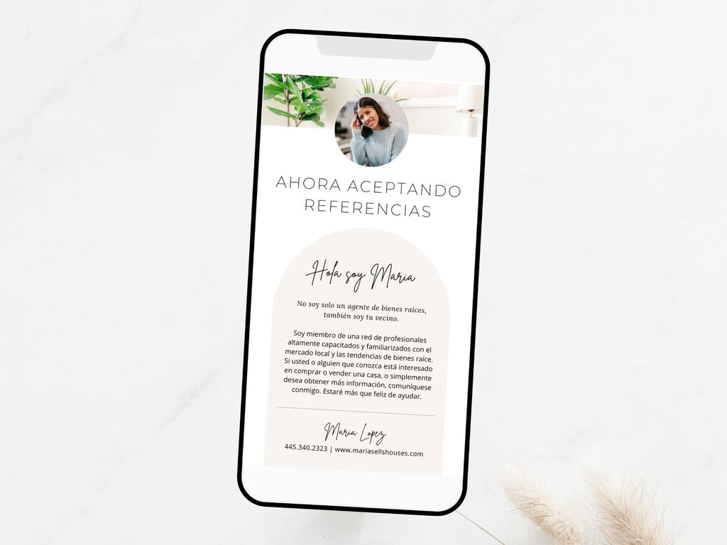 Spanish Textable Now Accepting Referrals - Extend an invitation in Spanish with a textable message, informing the Spanish-speaking audience that real estate professionals are open for referrals, fostering client connections and encouraging a collaborative network.