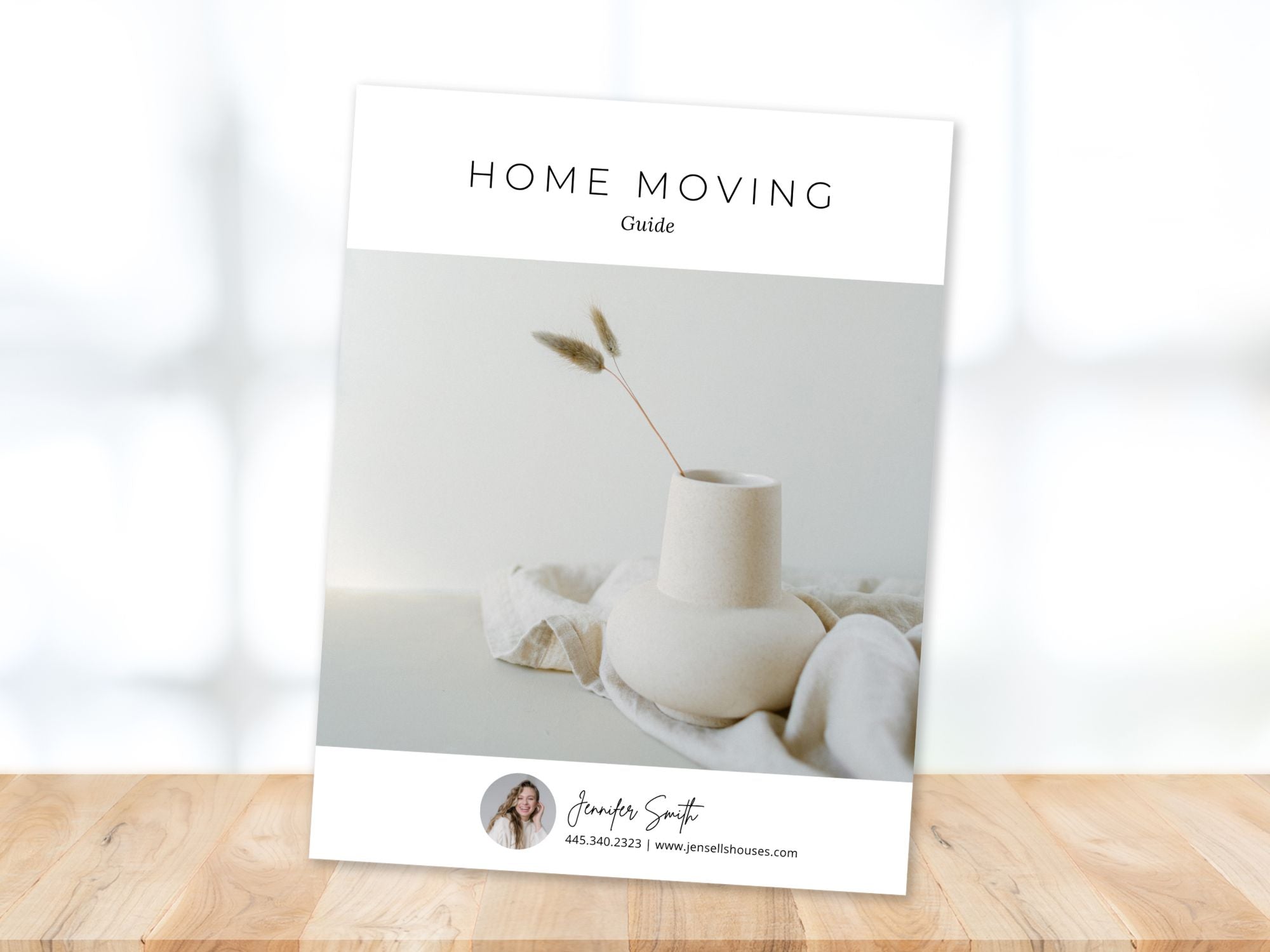 Minimal Moving Guide offering realtors a simple, organized resource to help clients navigate the moving process smoothly.